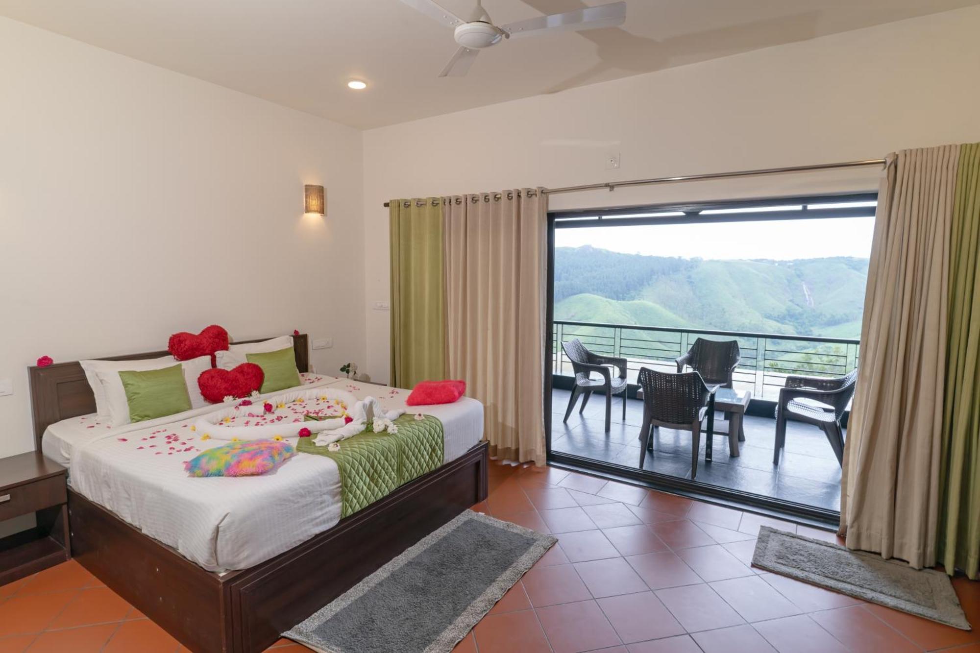 Beyond Pines Vagamon Bed & Breakfast Exterior photo