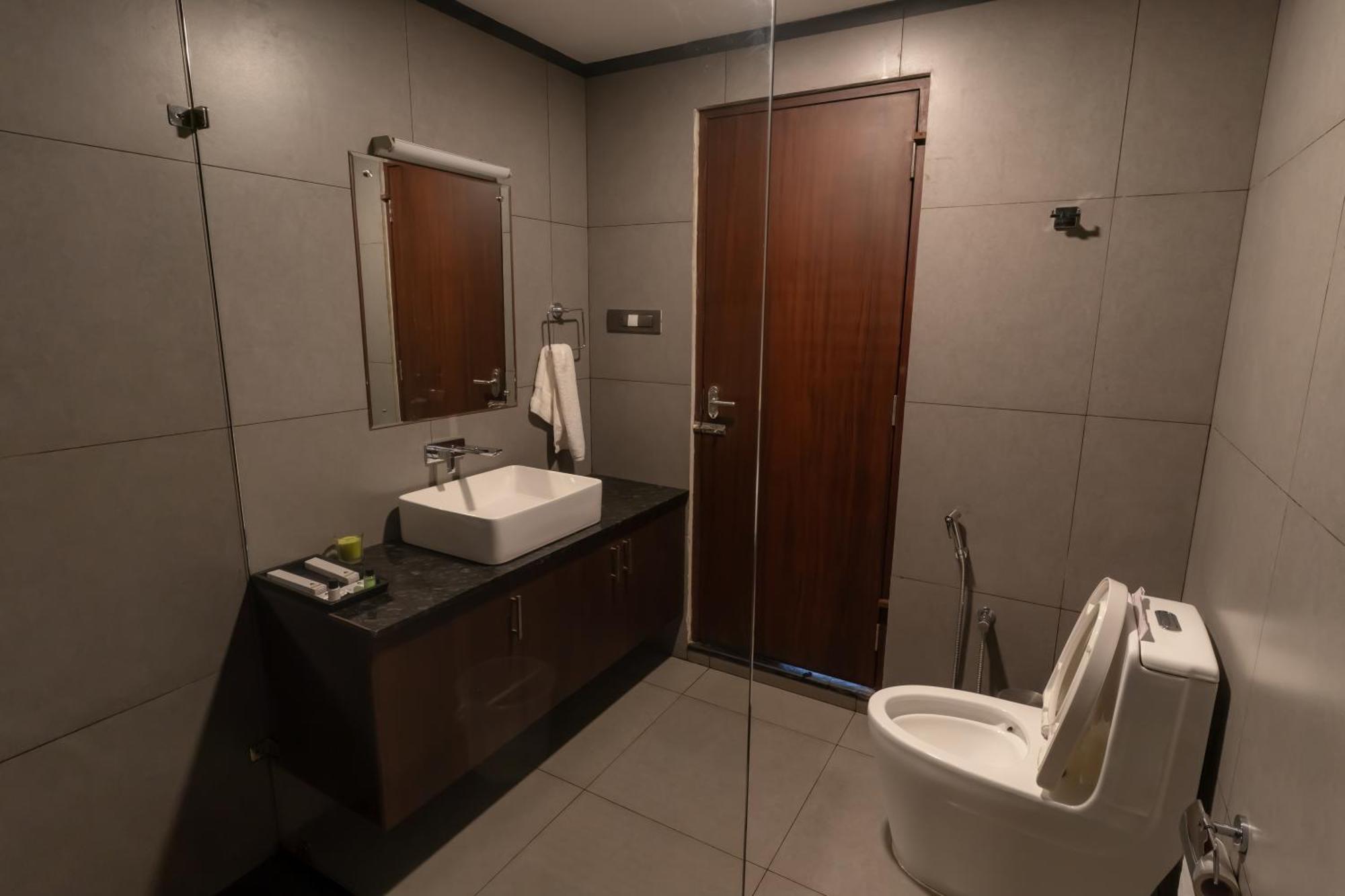 Beyond Pines Vagamon Bed & Breakfast Exterior photo